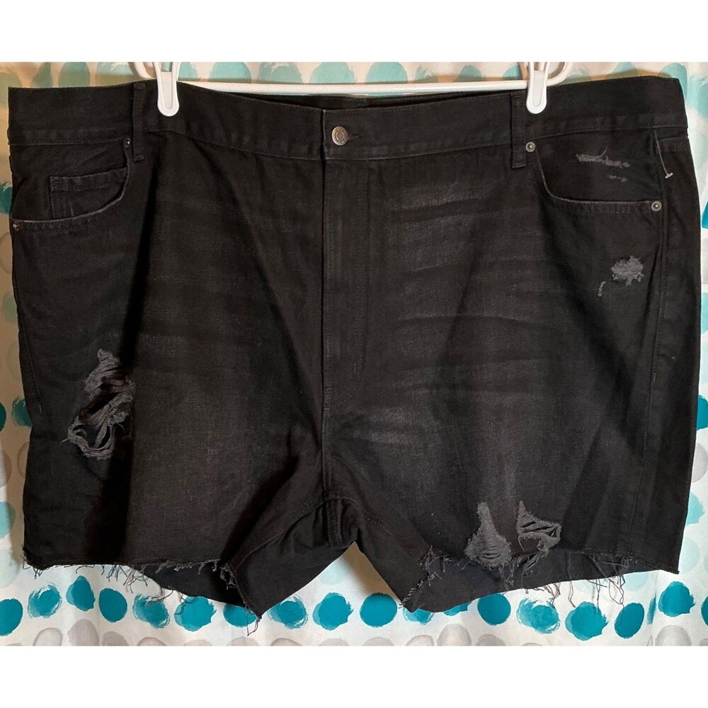 NWOT Old Navy Women Black Distressed Plus Size 28W Straight Leg Jean Shorts